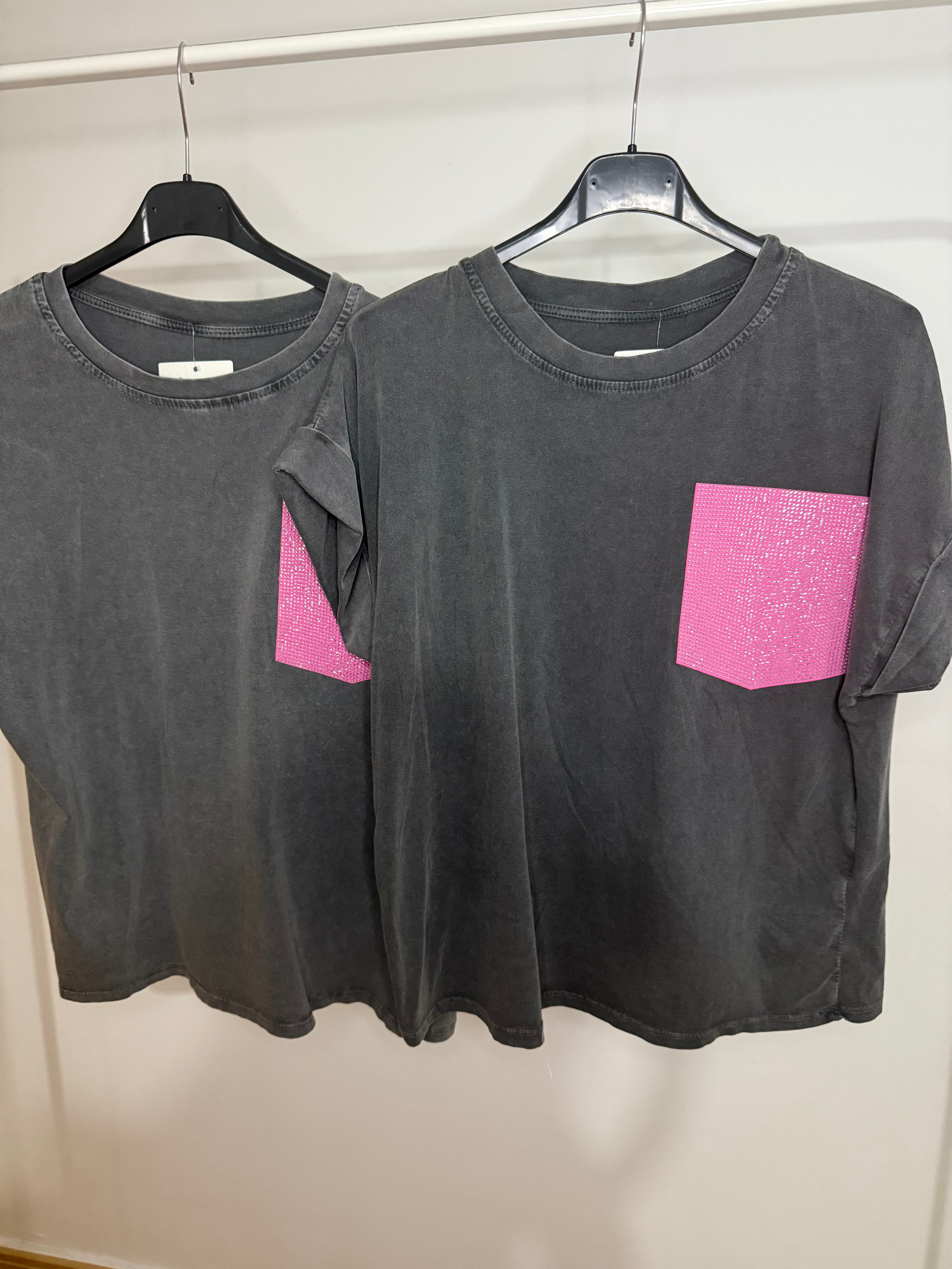 Camiseta bolsillo brillo